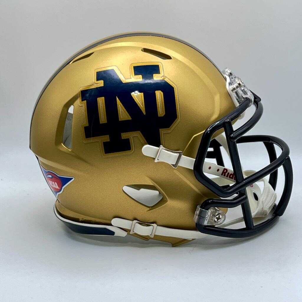 notre dame football helmet